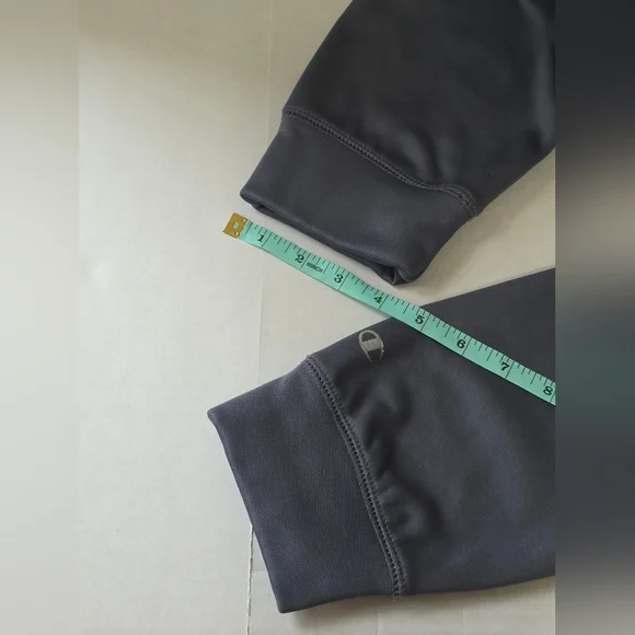 Champion Wolverines Michigan Gray Crewneck Sweater - Picture 6 of 6